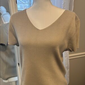 Liz Claiborne Beige Knit Sweater